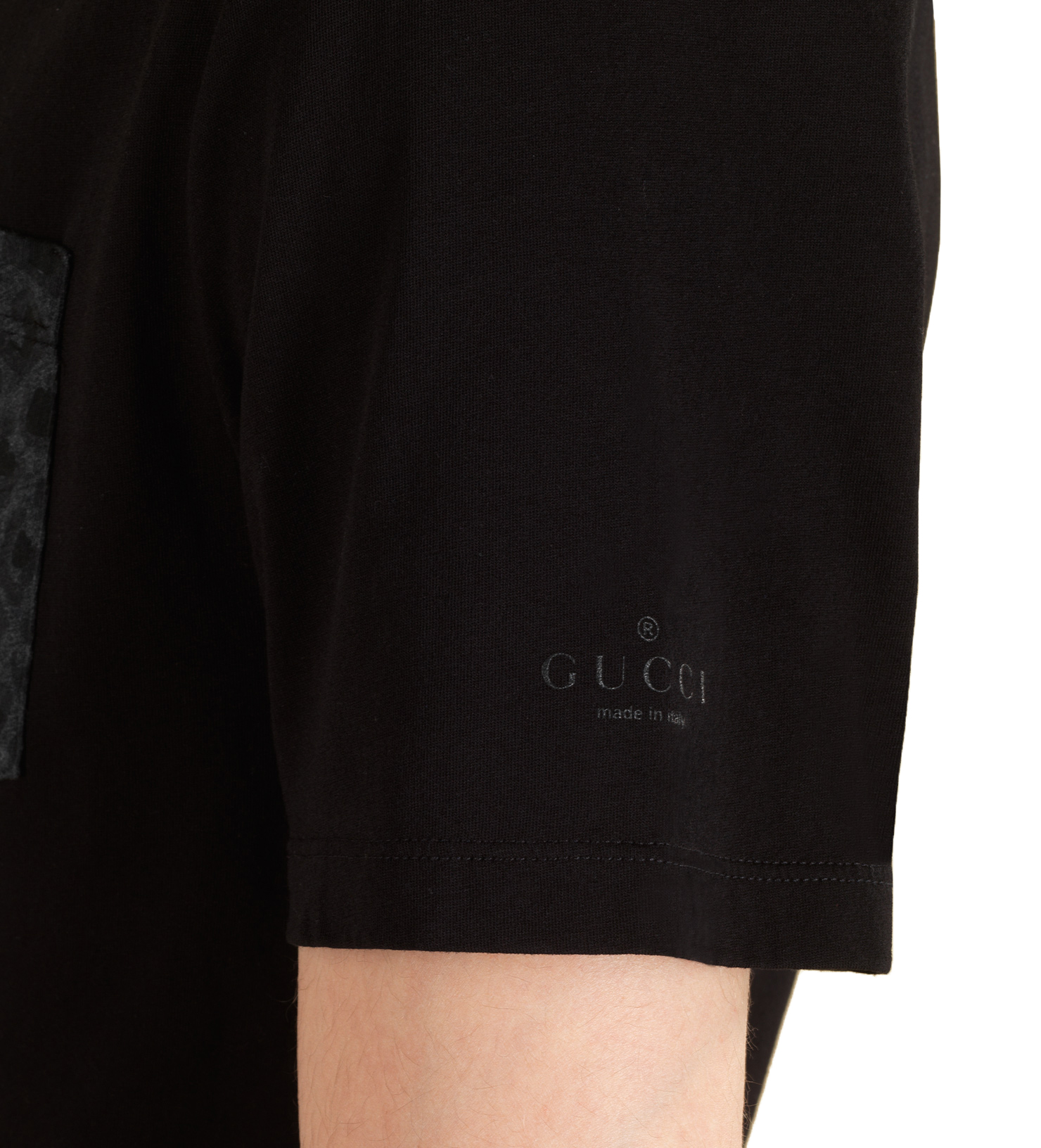 Gucci Men's Black Cotton Jersey Leopard Print TShirt